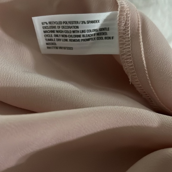 NWT size L Wild Fable Woman's Satin Lace Trim Midi Skirt ~ Pink - Picture 7 of 9